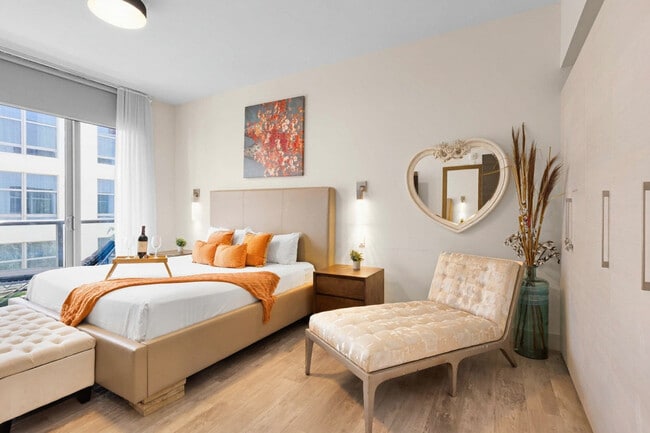 Building Photo - 777 N Ocean Dr