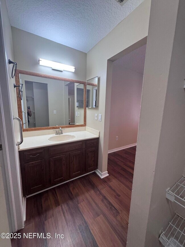 Building Photo - 8179 Crosswind Rd