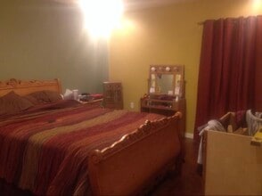 Building Photo - 4634 Lamont St