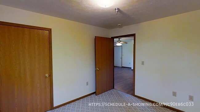 Building Photo - 1007 W Ridge St