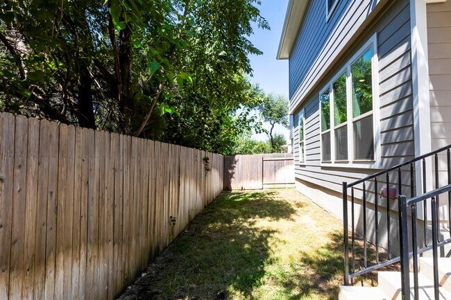 Building Photo - 1733 Turtle Bay Loop