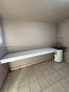 Building Photo - 8735 Ramblewood Dr