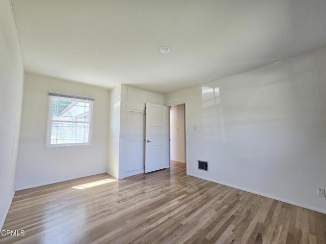 Building Photo - 3815 Mayfair Dr