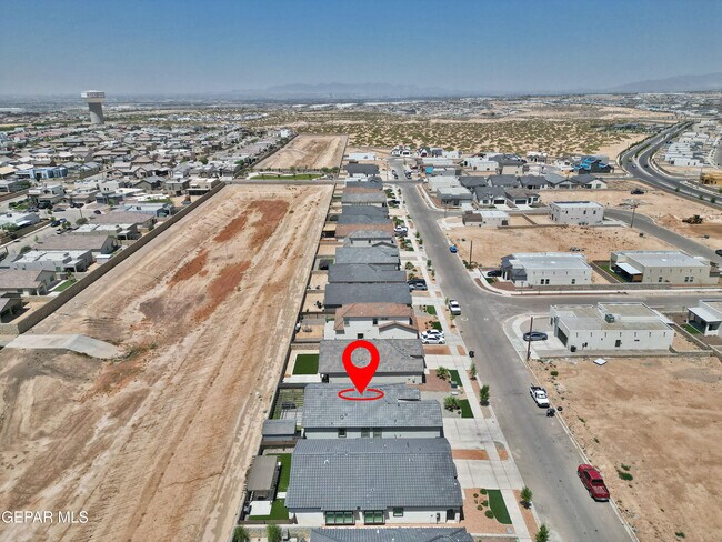 Building Photo - 13416 Cinderford Ave