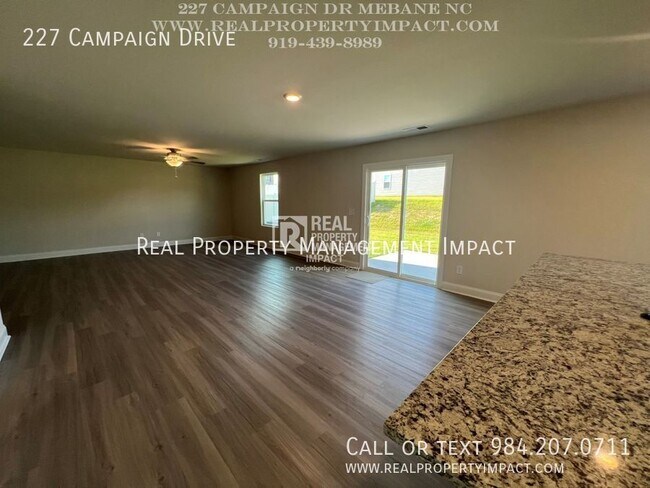 Building Photo - 227 Campaign Dr