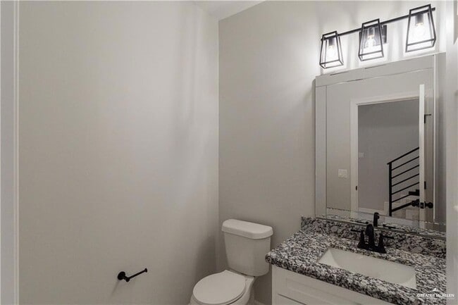 Building Photo - 5510 N Crown Point