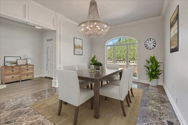 Building Photo - Nichols Hills Glenbrook