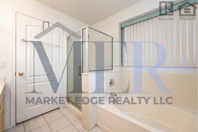 Building Photo - 3Bed/2Bath House at Beardsley/95th Ave! Move-In Ready on 05/14/2026!