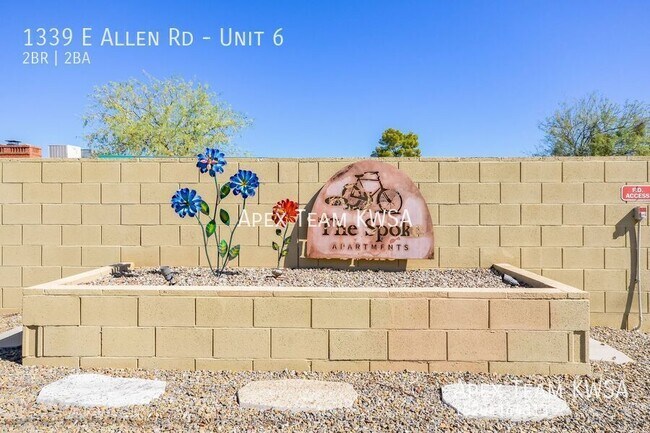 Building Photo - 1339 E Allen Rd
