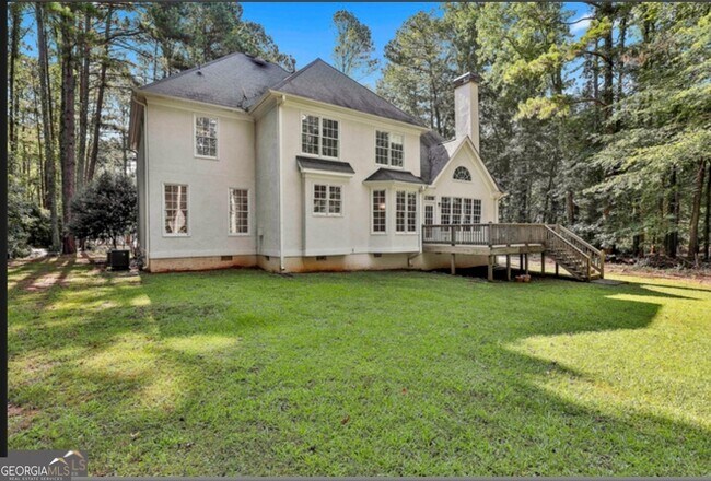 Building Photo - 1202 Loxley Cir