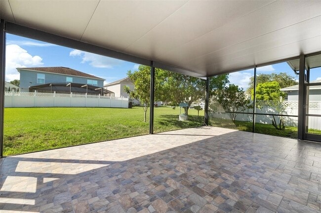 Building Photo - 420 Blake Ave