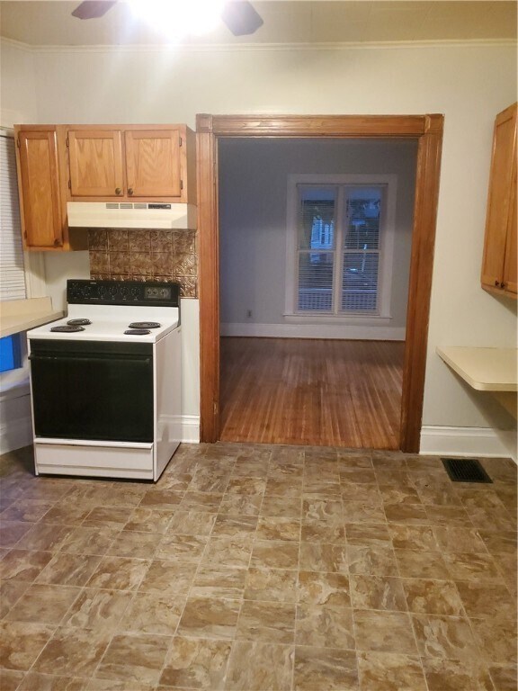 Building Photo - 167 Rosedale St