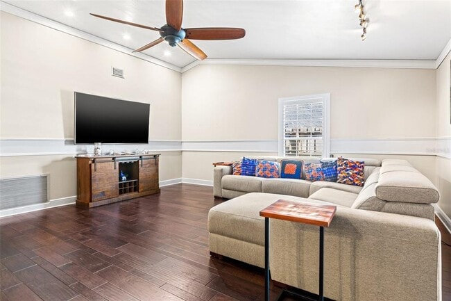 Building Photo - 6701 Leeward Isle Way