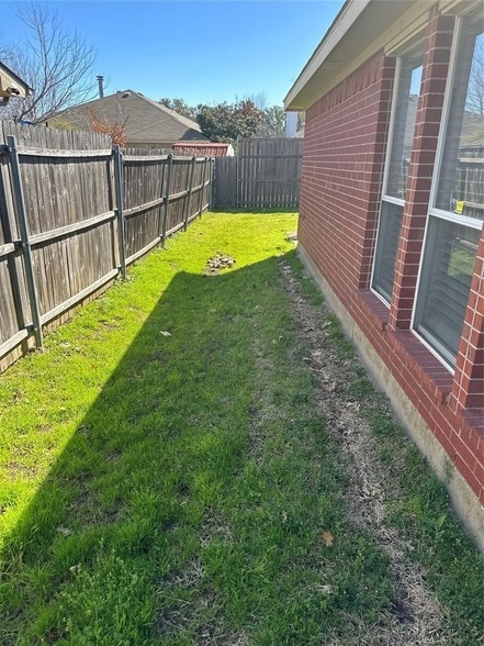 Building Photo - 3136 Smokewind Ln