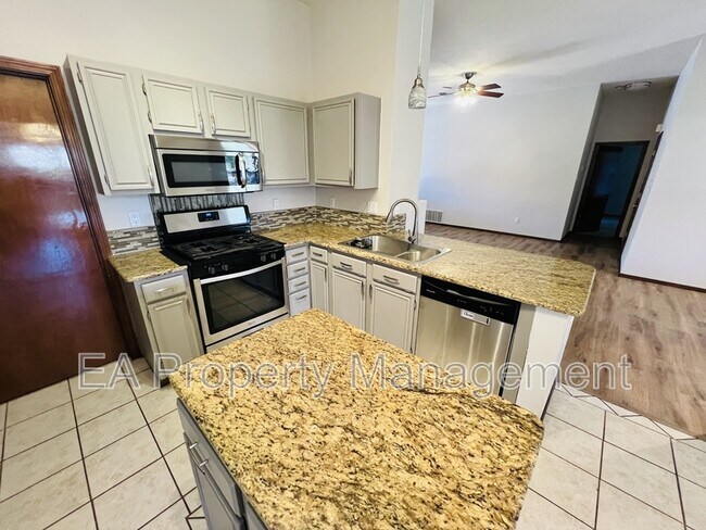 Building Photo - 8016 Lynnhaven Pl NW