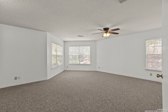 Building Photo - 10138 Sandbrook Hill