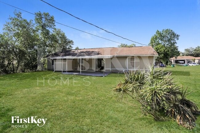 Building Photo - 2084 Everest St