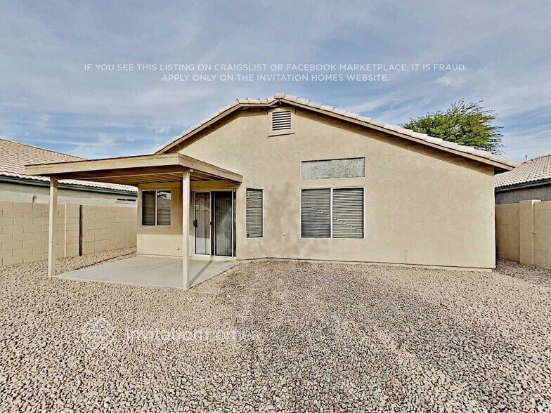 Building Photo - 901 E Whitten St