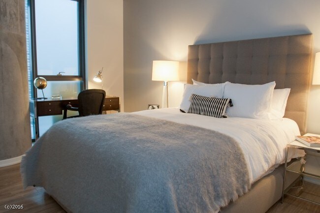 Building Photo - 1330 S Wabash Ave