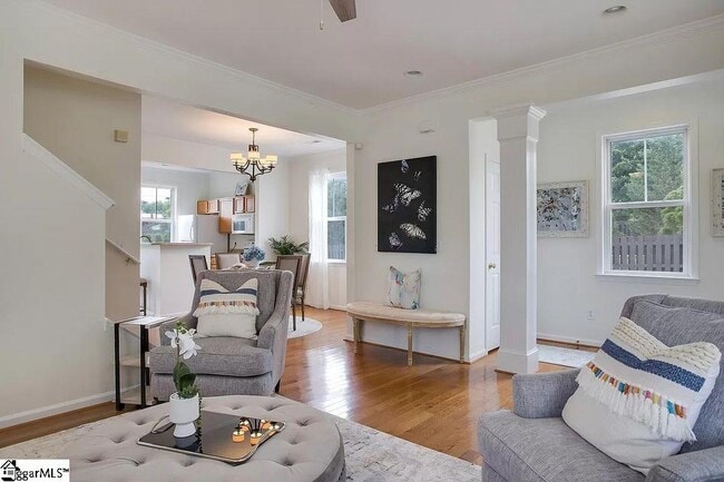 Building Photo - 12 Harvley St