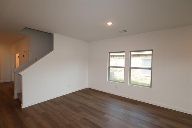 Building Photo - 1291 Okeechobee Dr