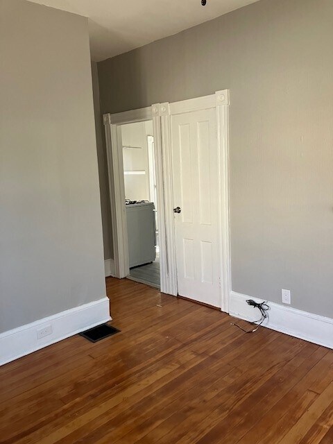 Building Photo - 18 Woodruff Ct