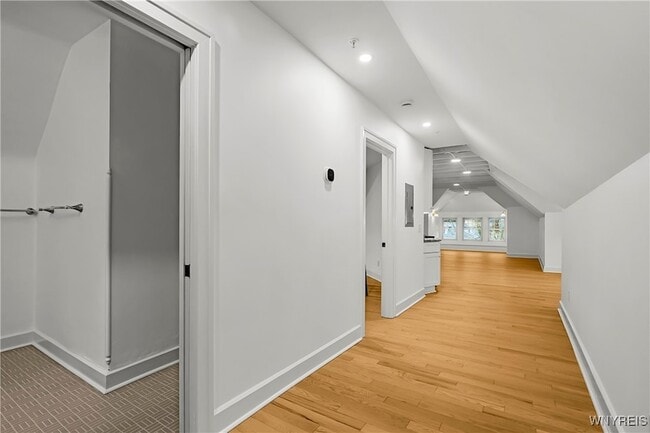 Building Photo - 681 Lafayette Ave