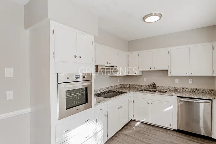 Building Photo - 4718 Marino St