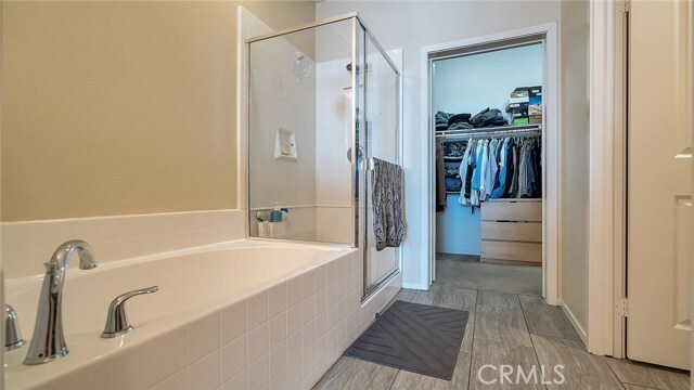 Building Photo - 13021 Central Ave