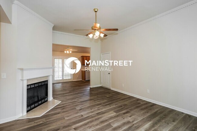 Building Photo - 3 Bedroom Pet-Friendly Home in GOODLETTSVILLE, TN with Main Street Renewal