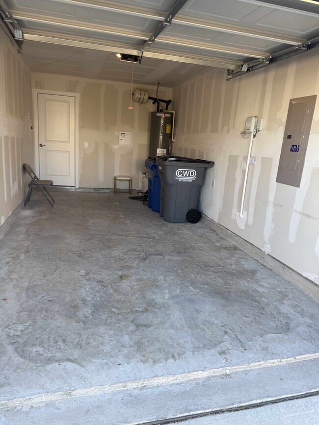 Building Photo - 807 Sandhill Crane Ln