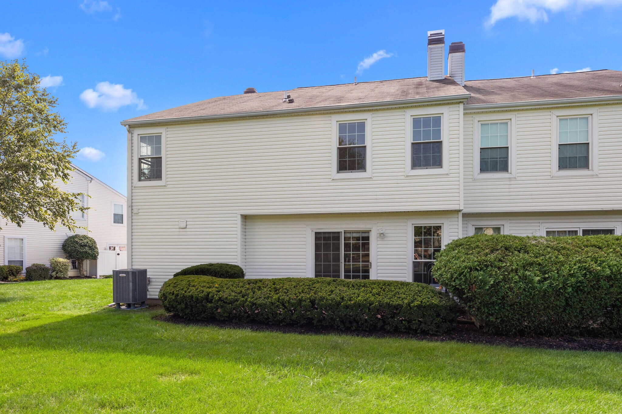 Back - 51 Portsmouth Ct