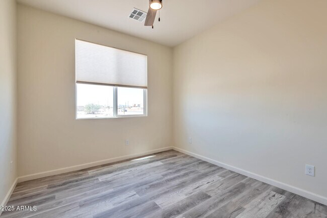 Building Photo - 1278 W Calle Tuberia