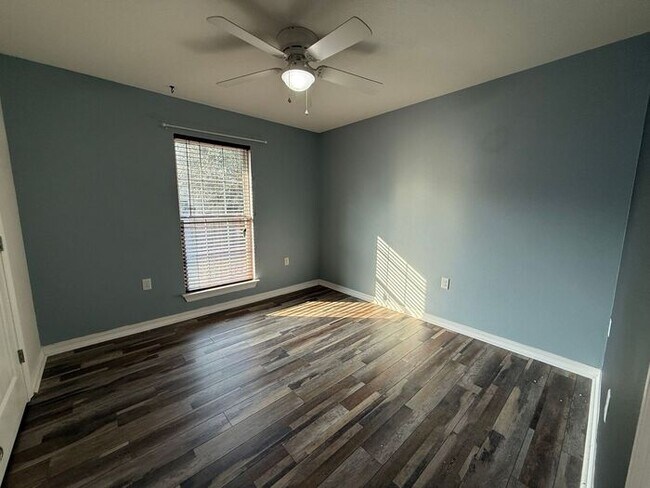 Building Photo - Milton - Tidal Bay - 4 bedroom, 2 bathroom with 2 car garage