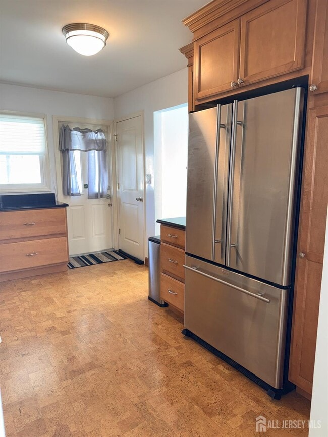 Building Photo - 27 Rector Ave