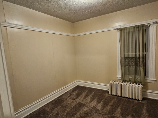 Building Photo - 511 Fairmount Ave