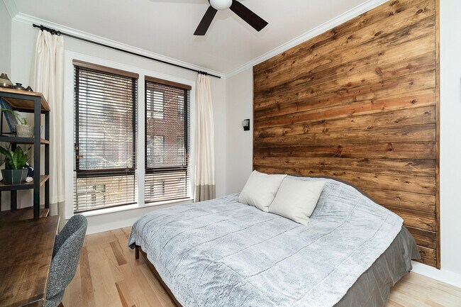 Building Photo - Poinsett Corners / Unit 110