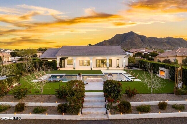 Building Photo - 5348 W Encanto Verde