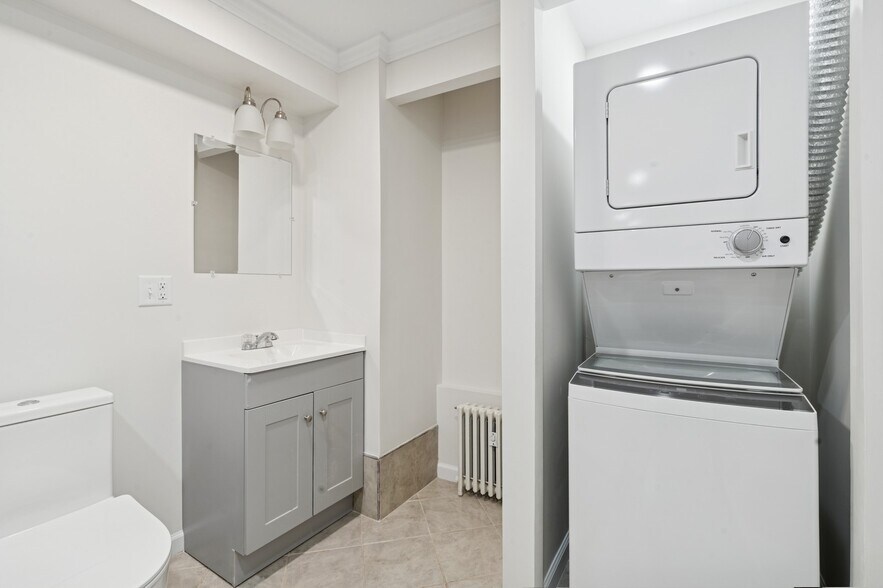 Building Photo - 350 Arlington Ave