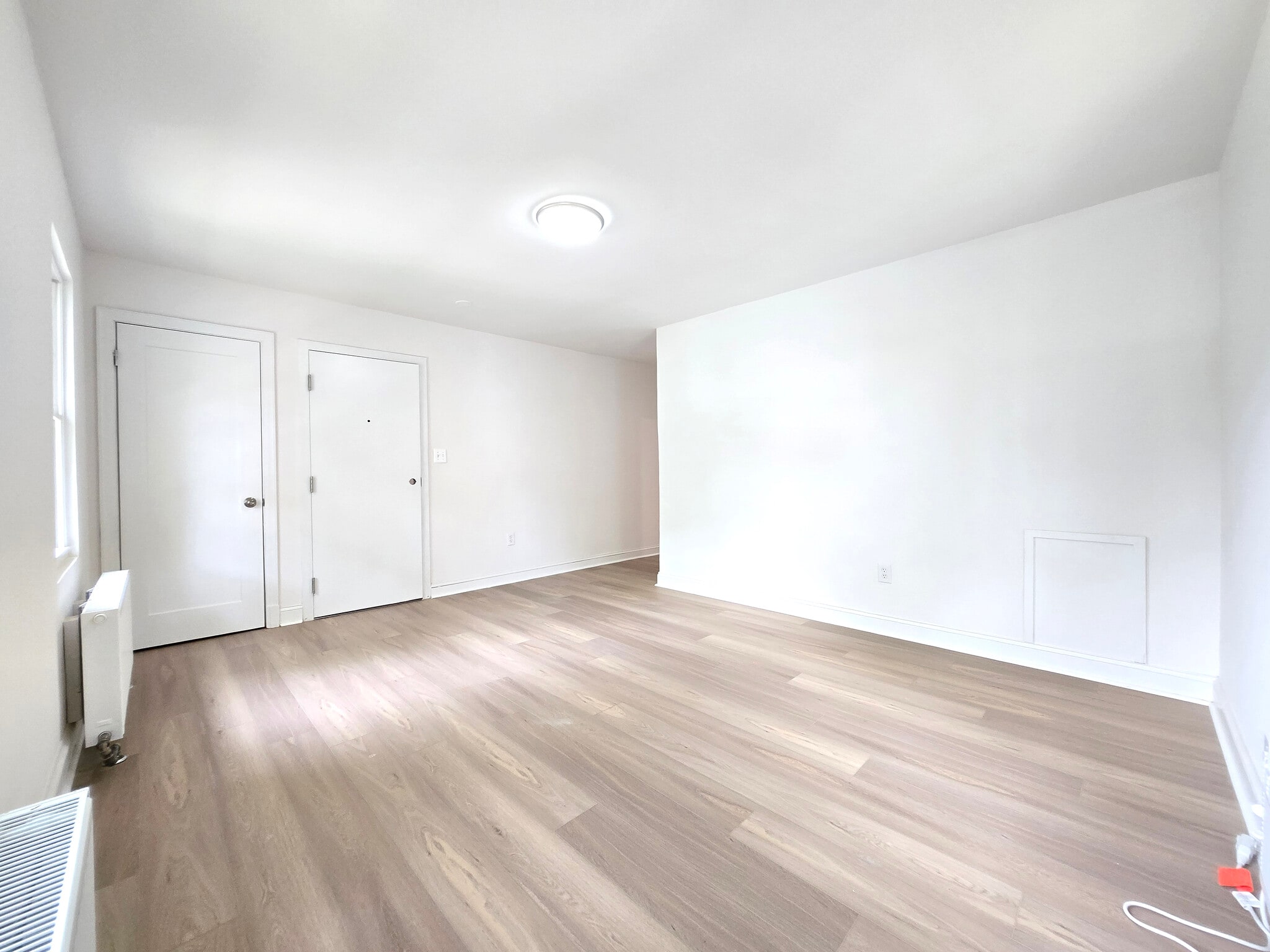 Building Photo - 4526 Avondale St