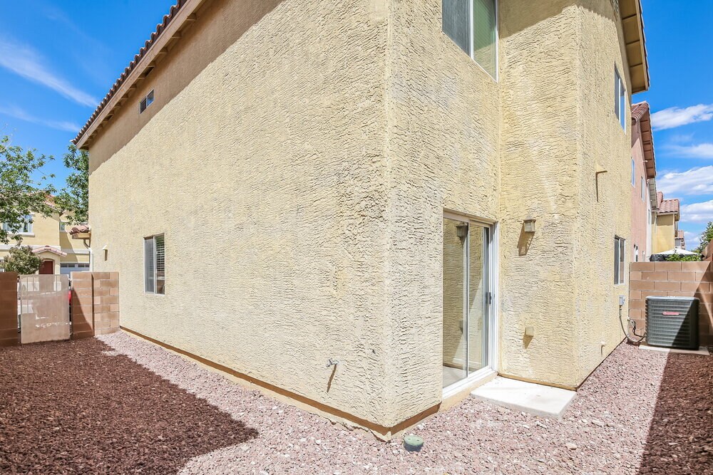 Building Photo - 3323 Fico Ave