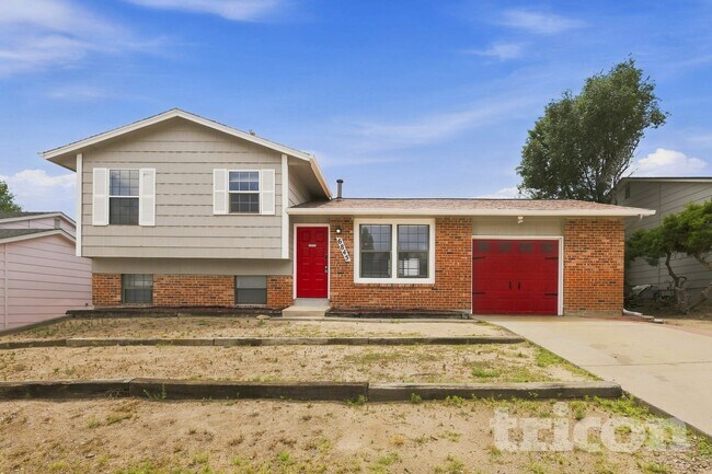 Building Photo - 6845 Parkridge Ct