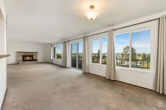 Building Photo - Charming 2BR/2BA Home with Private Balcony...