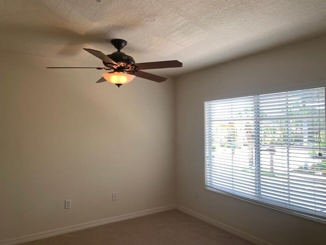 Building Photo - 12997 Coyote Ln
