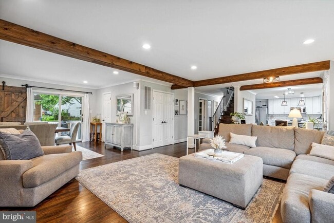 Building Photo - 2502 Duxbury Pl