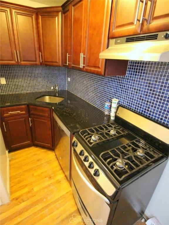 Building Photo - 3 bedroom in NEW YORK NY 10038