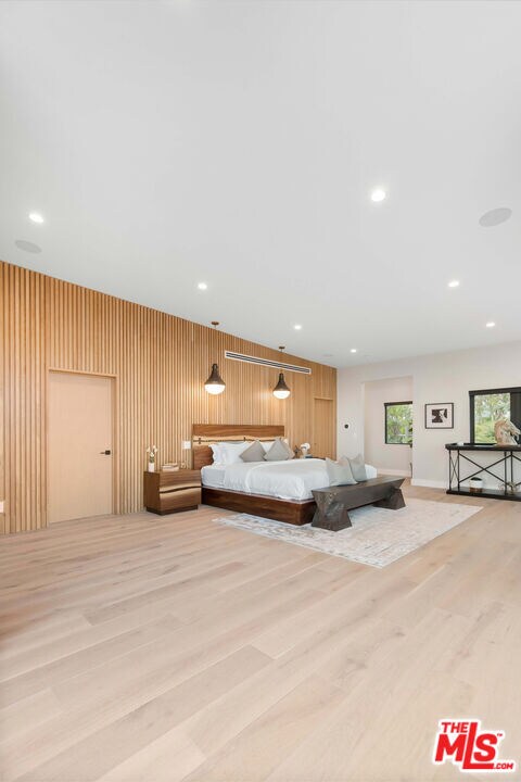 Building Photo - 27187 Sea Vista Dr