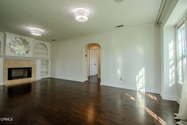 Building Photo - 4635 Cartwright Ave