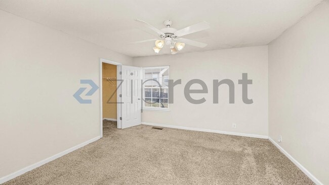 Building Photo - 4016 Cody Dr