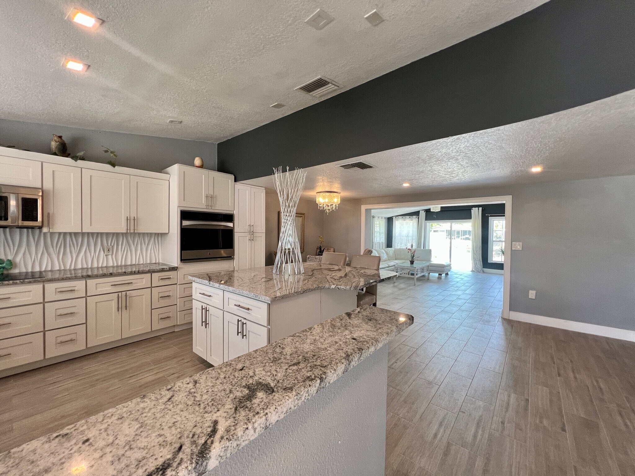 Building Photo - 3855 Headsail Dr
